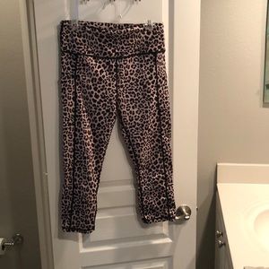 Cheetah mid calf legging.